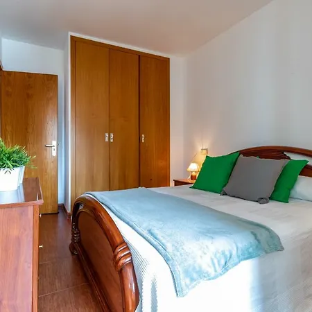 Goldhome - Salins Apartment *